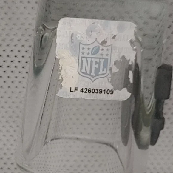 NFL Dallas Cowboys Square Shot Glass with Pewter Helmet Emblem - Picture 3 of 5